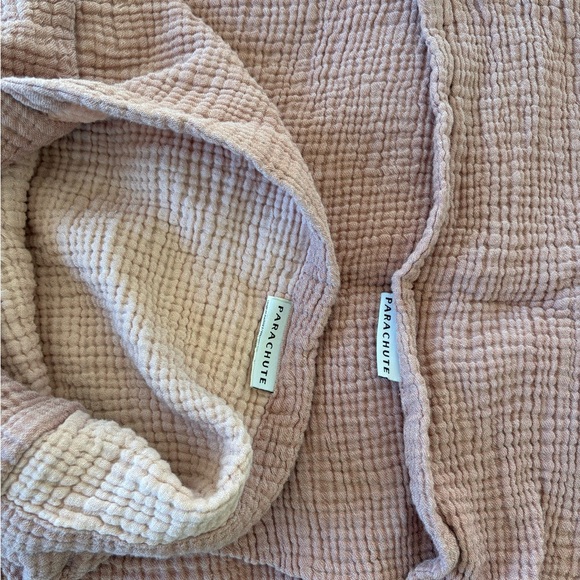 Parachute Cloud Cotton Standard Pillow Shams - Picture 4 of 4